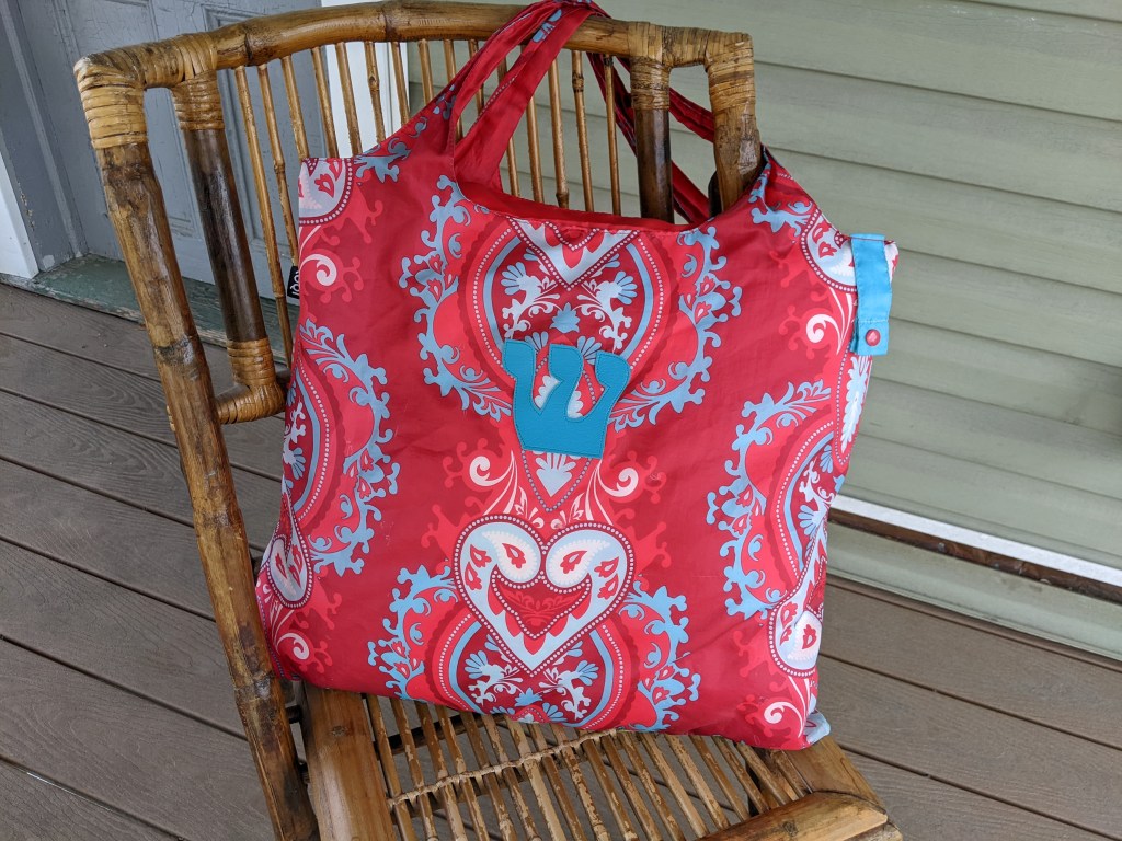 Tote bag with Hebrew monogram applique shin