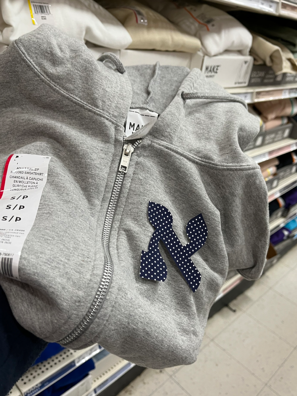 Hoodie with aleph applique